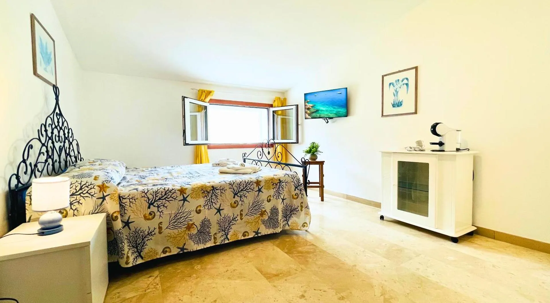 Domo De Aurora - Comfort Rooms Olbia 0*,  İtalya